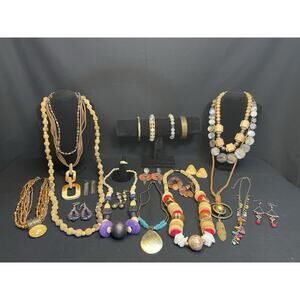 Vintage To Now Boho Costume Jewelry 23 Lot Necklace Earrings Bracelet Hippie